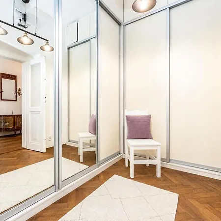 Διαμέρισμα Prestige Two-bedroom By Parizska